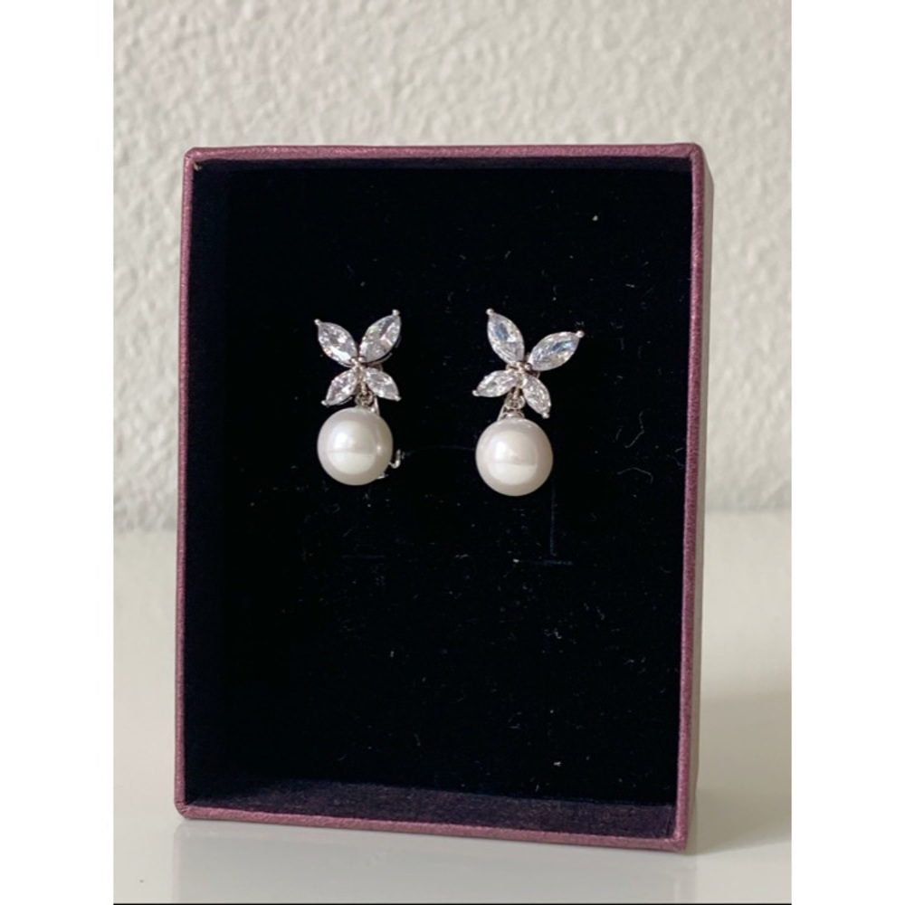 Faux Pearl Crystal Drop Earrings (Clip on)